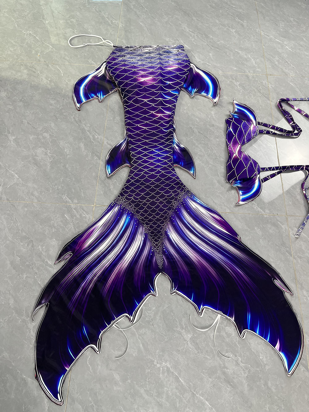 Colorful Dreamy Mermaid Tail A - Aquarium & Marine Museum Universiti Malaysia Sabah Kota Kinabalu Sabah ulasan dan harga